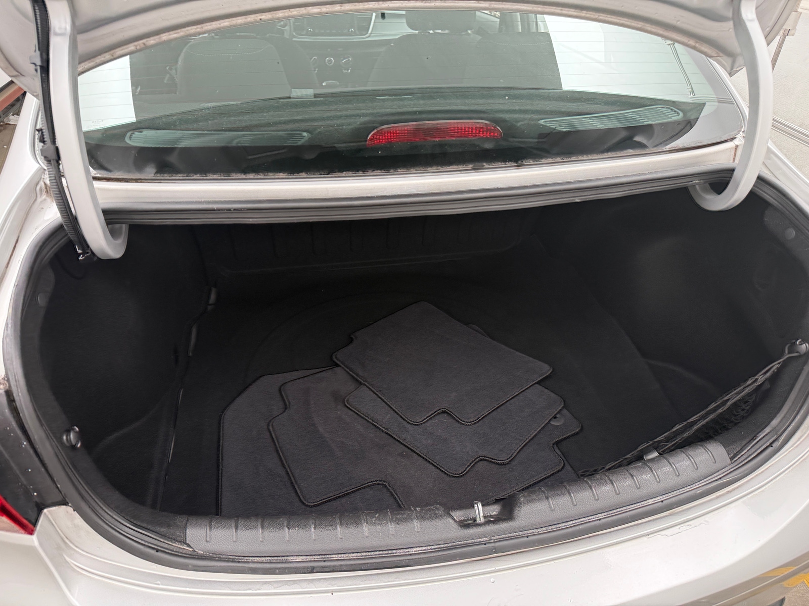 Thumbnail: 2022 Kia Rio - 7