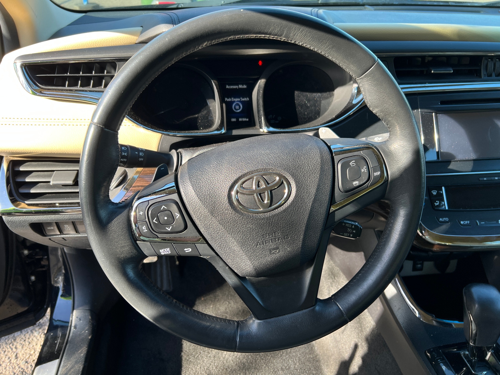 Thumbnail: 2014 Toyota Avalon - 4