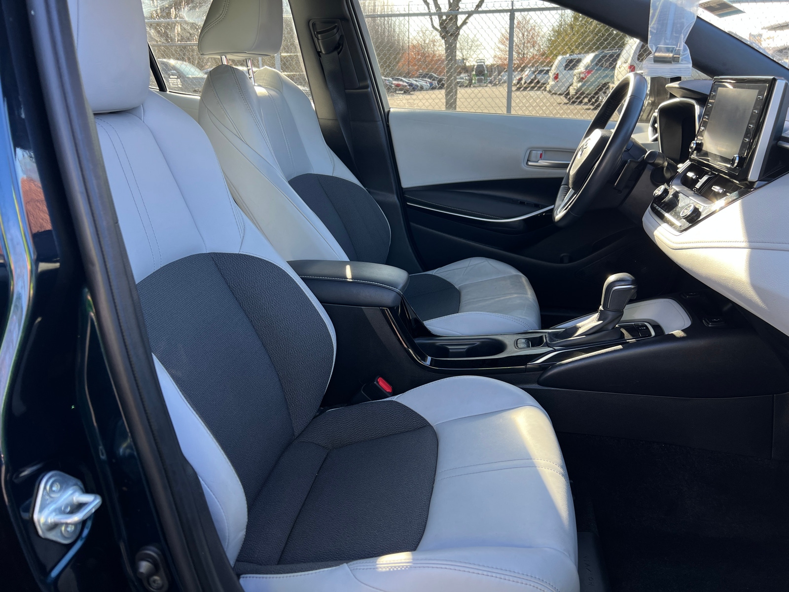 Thumbnail: 2021 Toyota Corolla - 2