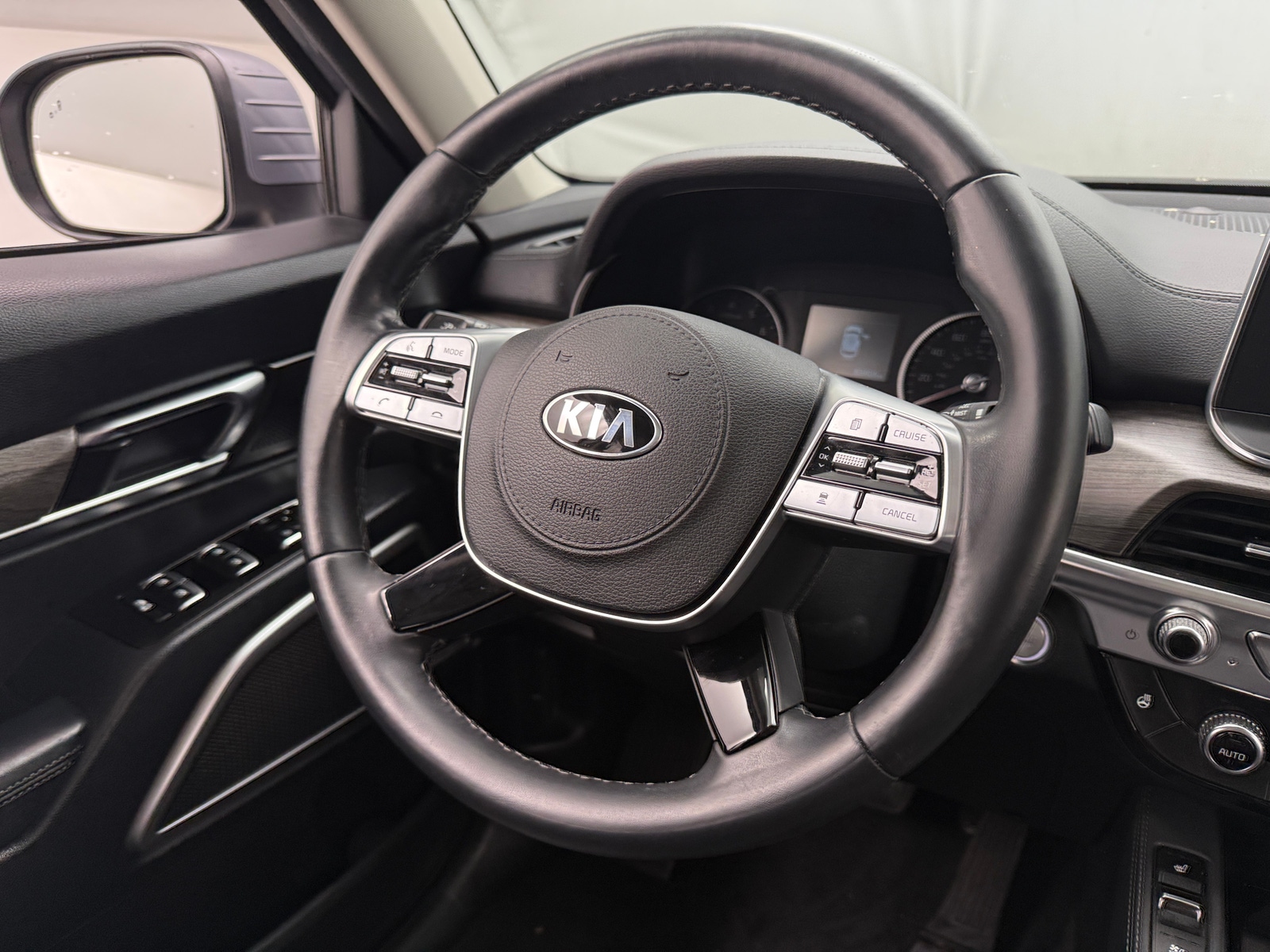 Thumbnail: 2020 Kia Telluride - 4