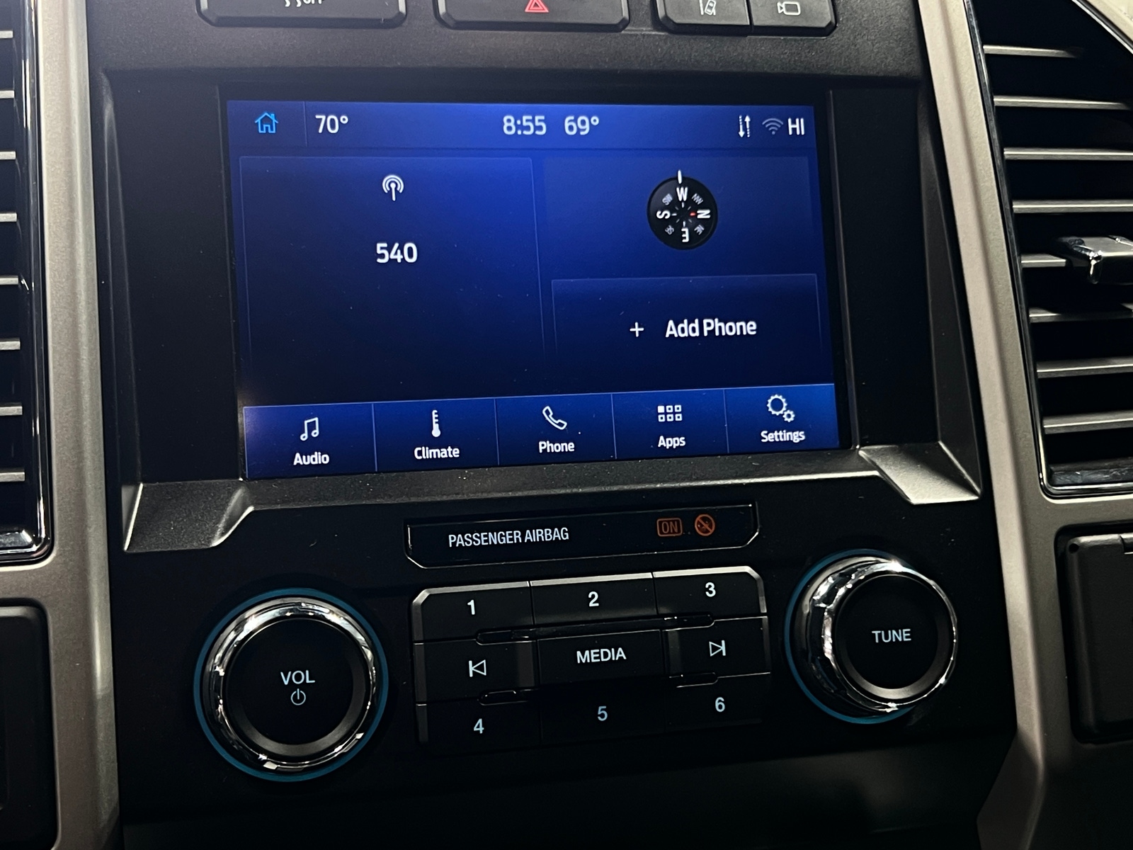 Thumbnail: 2021 Ford Econoline - 3