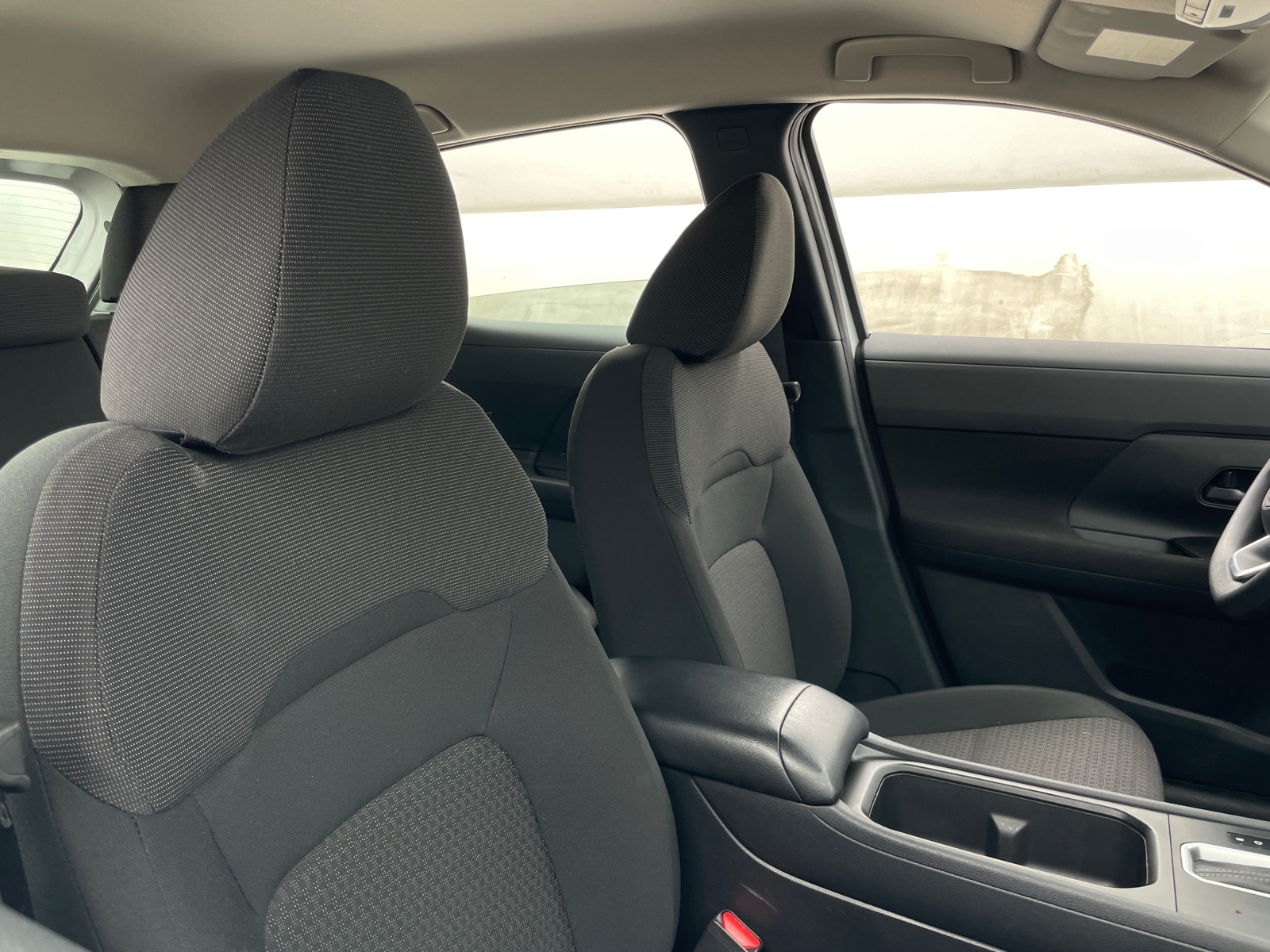 Thumbnail: 2025 Nissan Kicks - 2