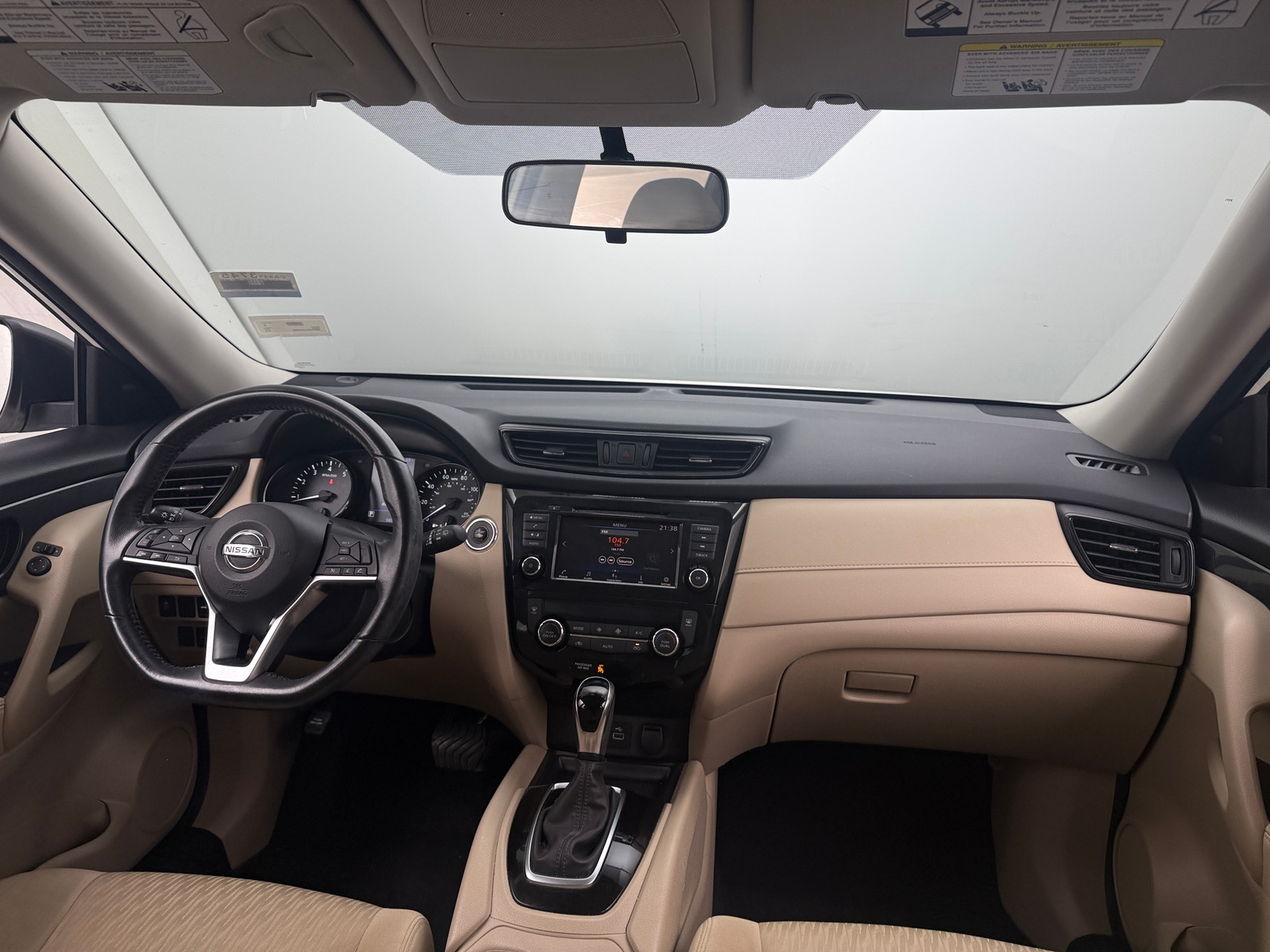 Thumbnail: 2018 Nissan Rogue - 3