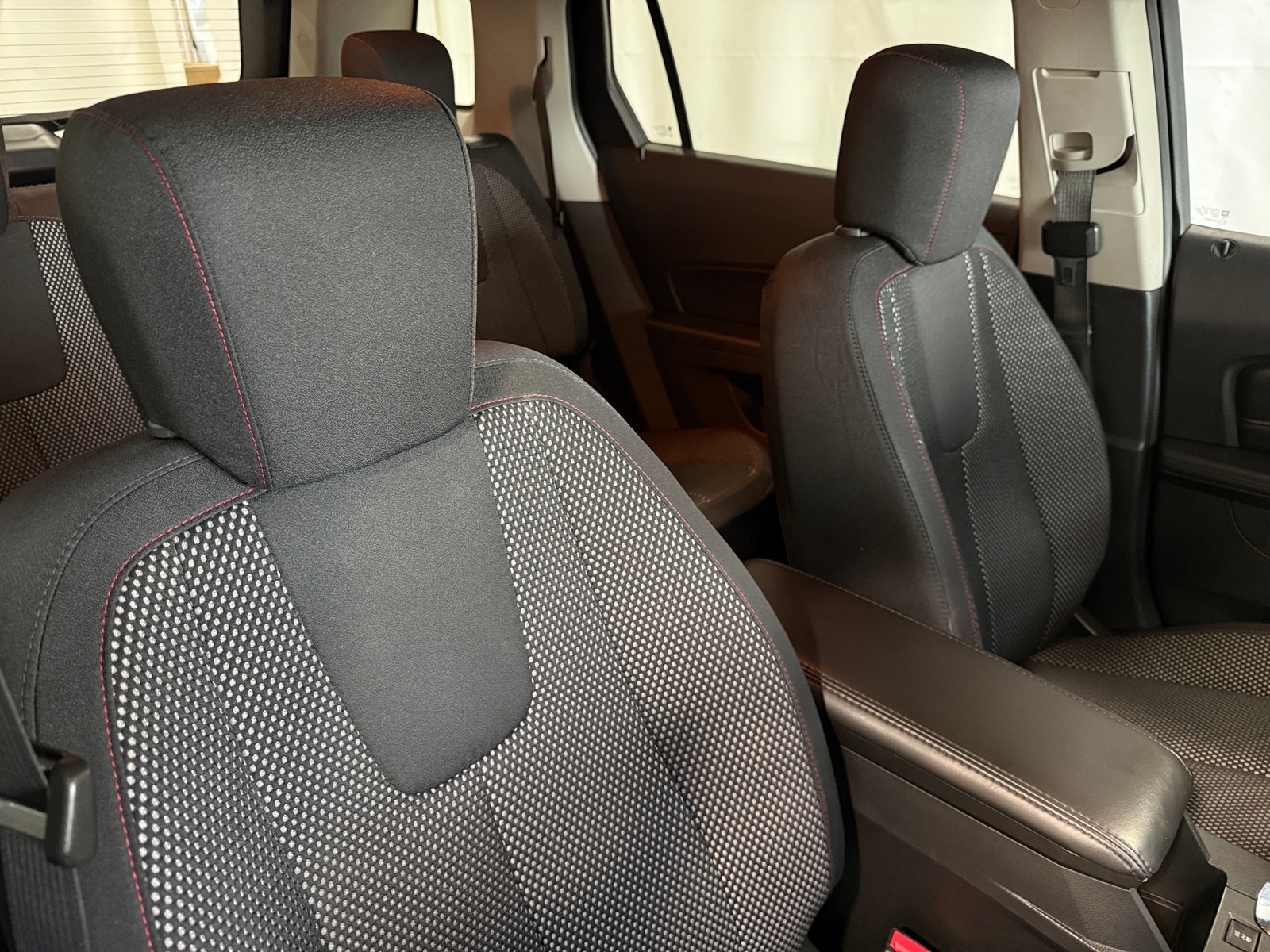 Thumbnail: 2017 GMC Terrain - 2