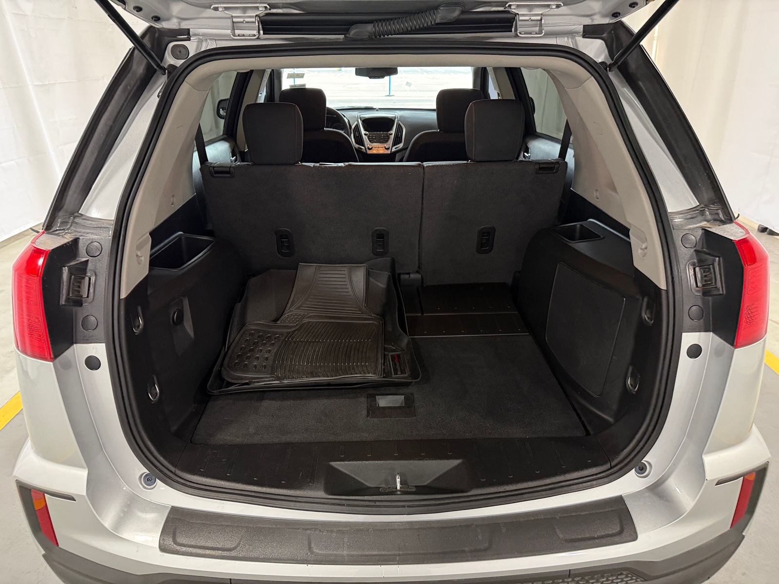 Thumbnail: 2017 GMC Terrain - 7