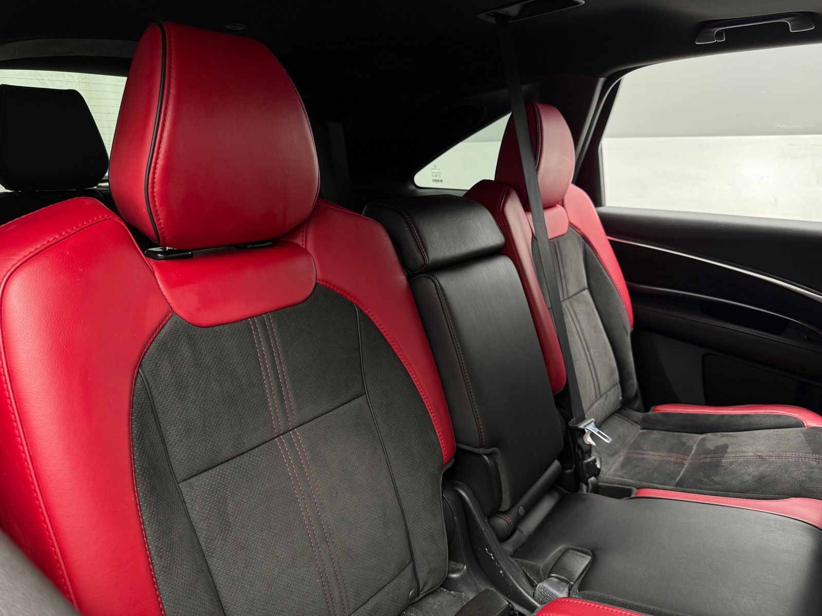 Thumbnail: 2019 Acura MDX - 5