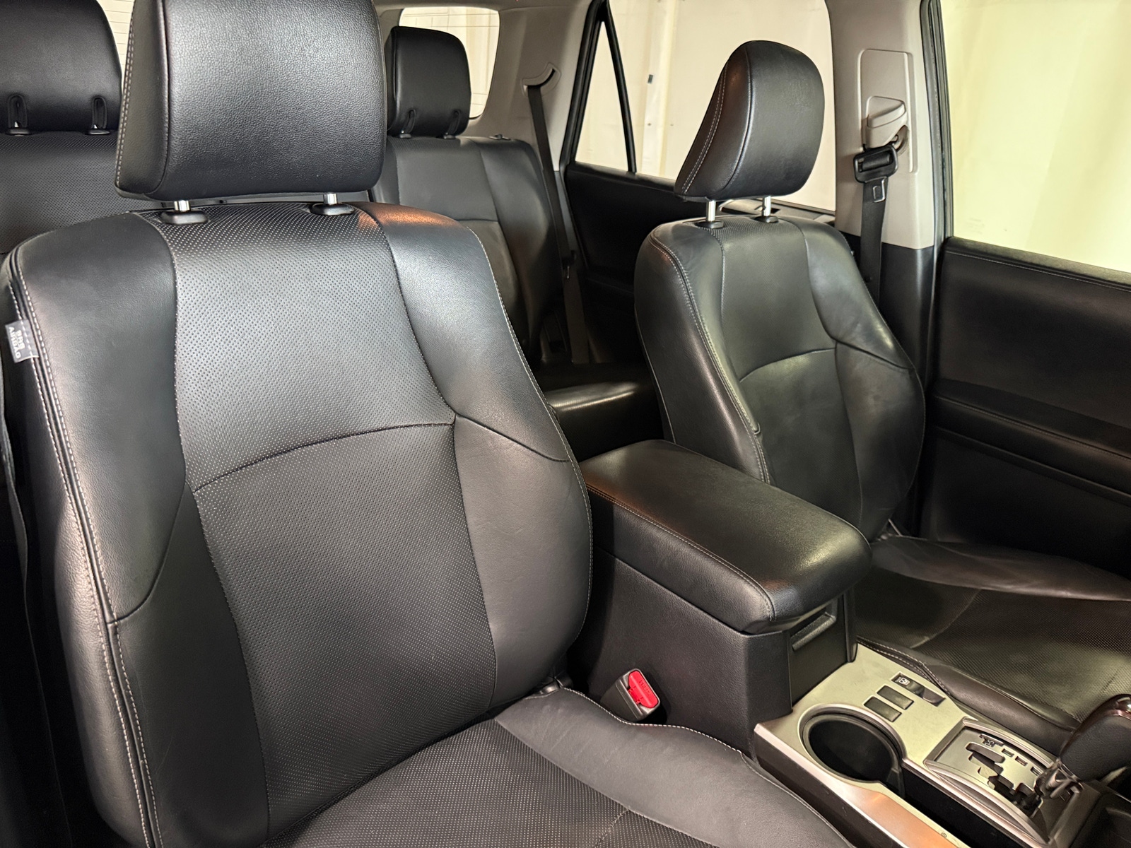 Thumbnail: 2015 Toyota 4Runner - 2