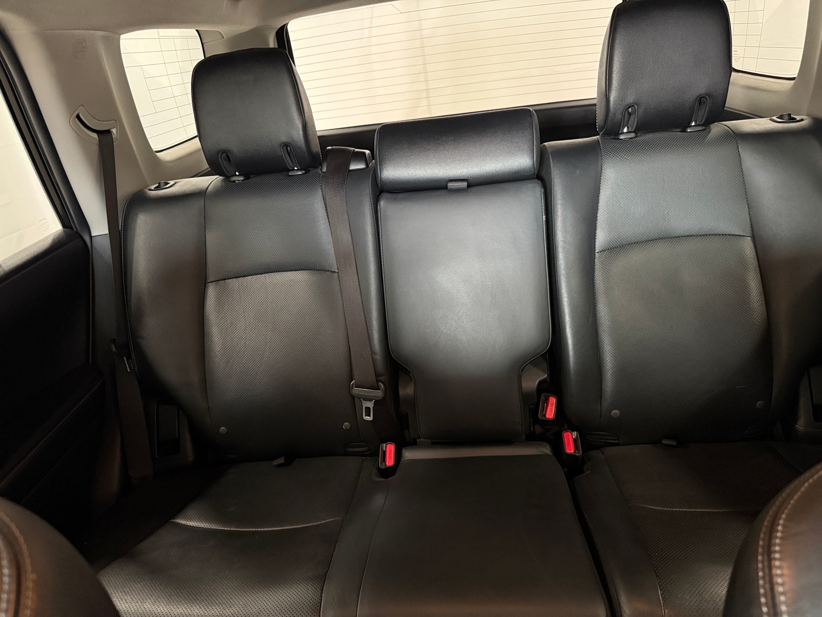 Thumbnail: 2015 Toyota 4Runner - 6