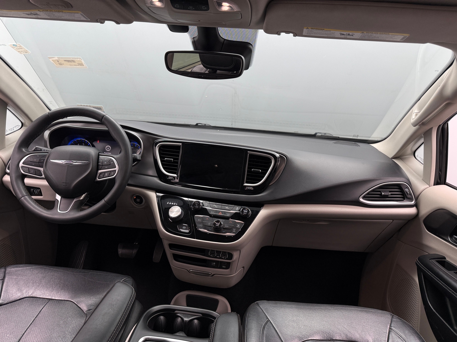 Thumbnail: 2022 Chrysler Pacifica - 2