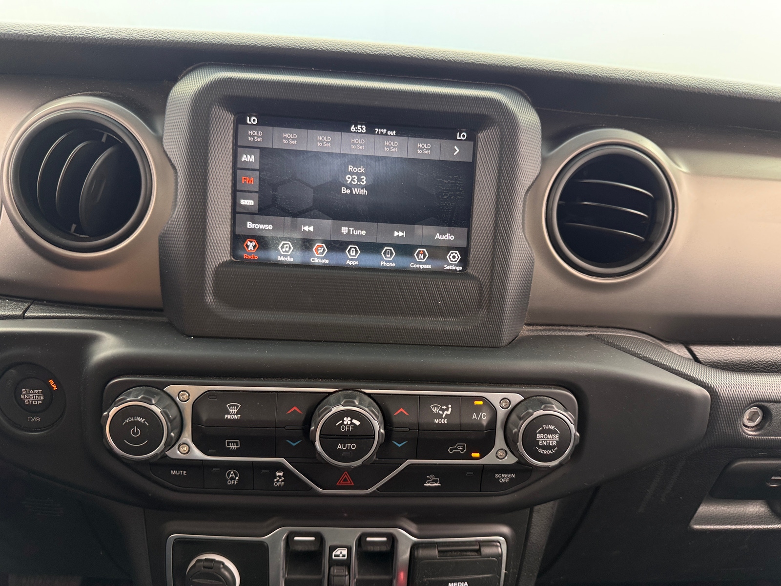 Thumbnail: 2020 Jeep Gladiator - 4