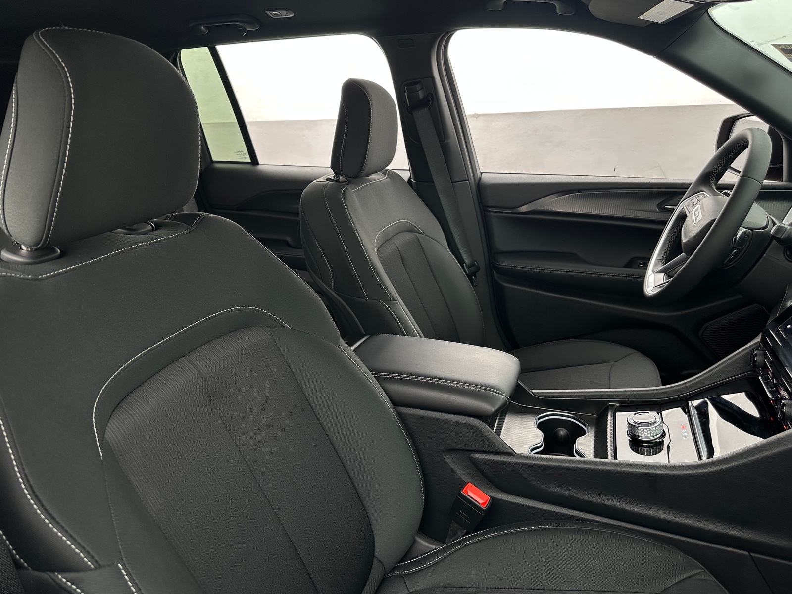 Thumbnail: 2025 Jeep Grand Cherokee - 2