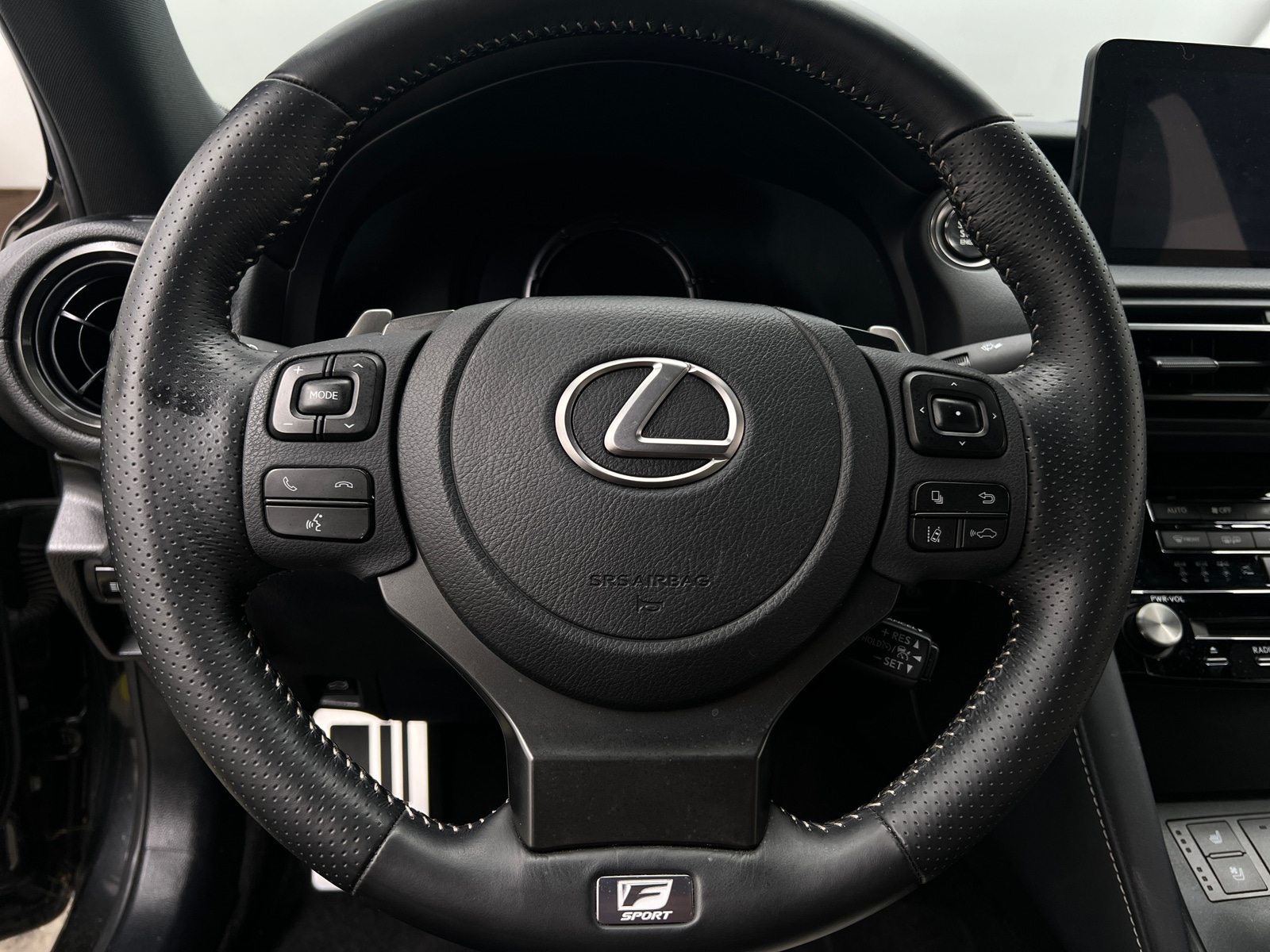 Thumbnail: 2023 Lexus IS - 4