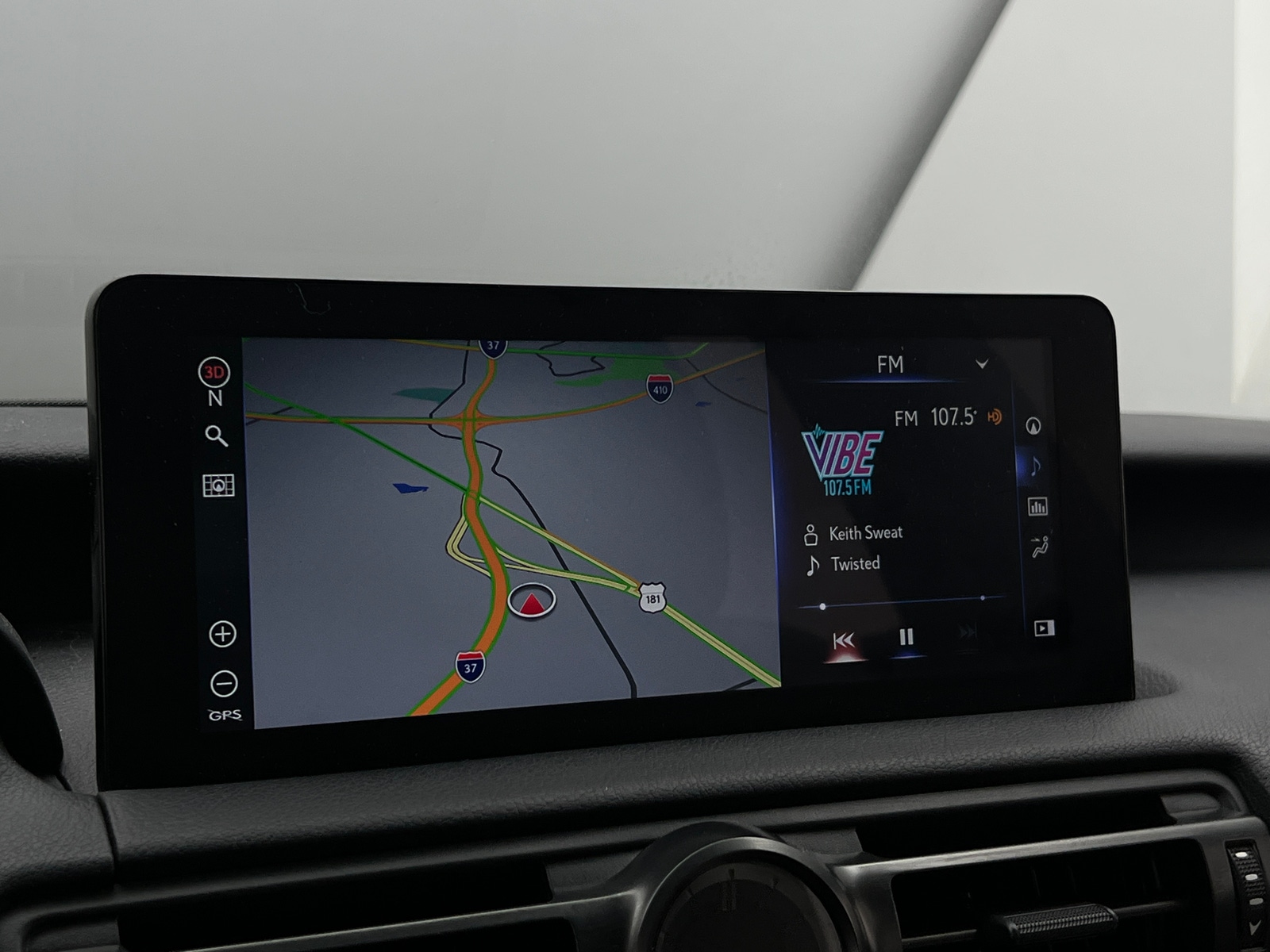 Thumbnail: 2023 Lexus IS - 3