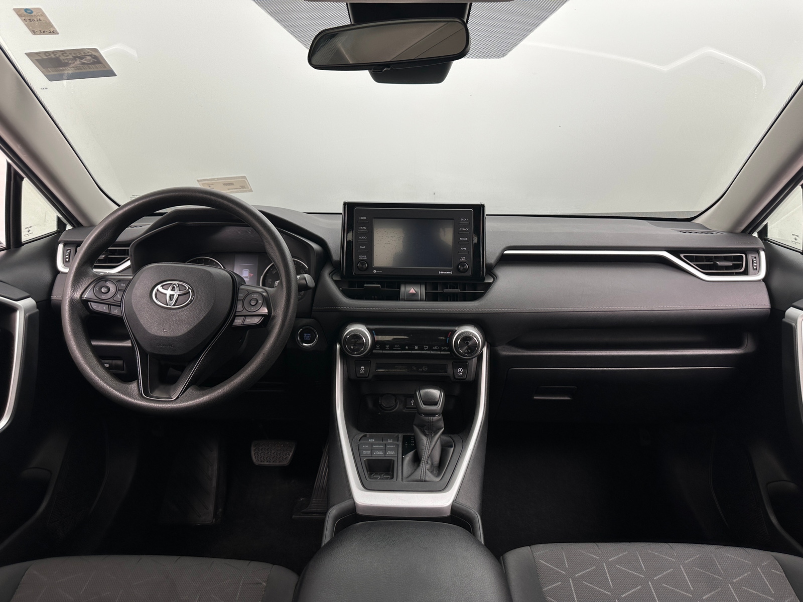 Thumbnail: 2021 Toyota RAV4 - 3