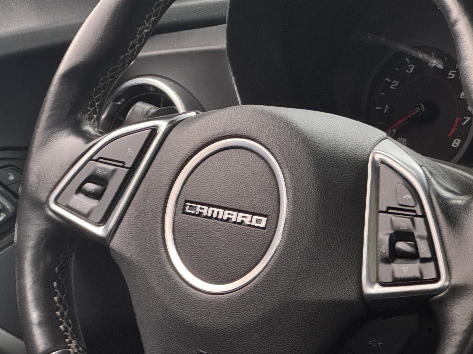 Thumbnail: 2017 Chevrolet Camaro - 4