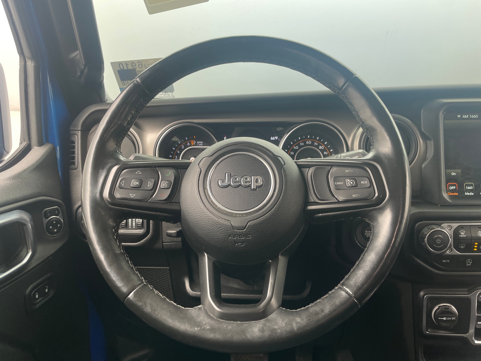 Thumbnail: 2021 Jeep Gladiator - 5