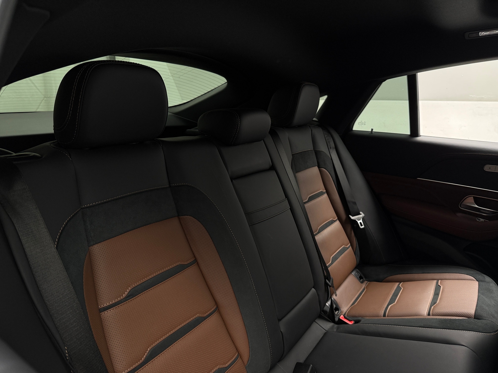 Thumbnail: 2025 Mercedes-Benz GLE - 5