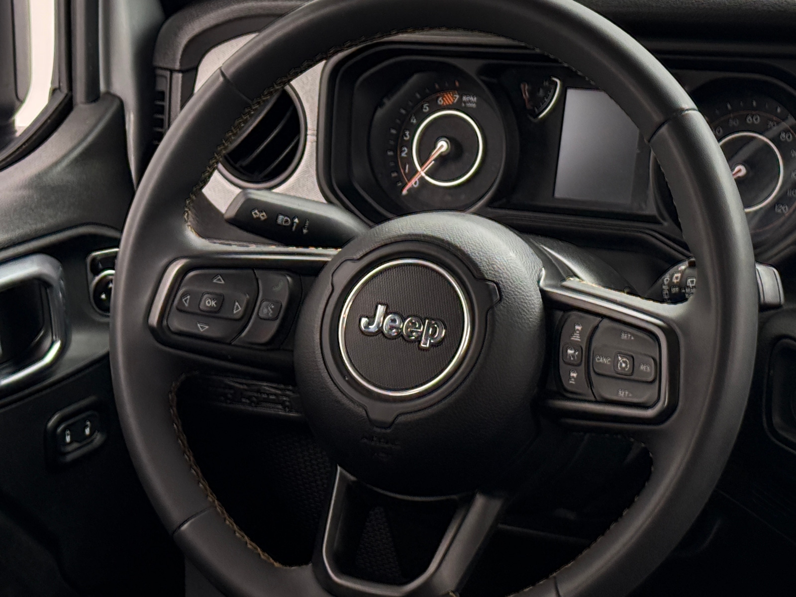 Thumbnail: 2024 Jeep Wrangler - 5