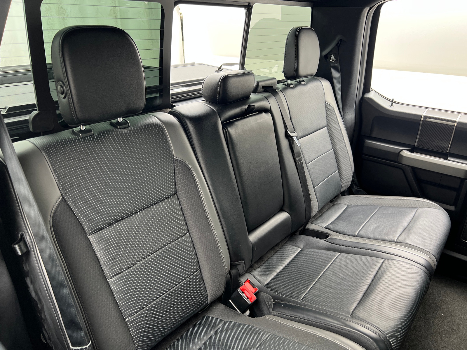 Thumbnail: 2019 Ford Econoline - 5