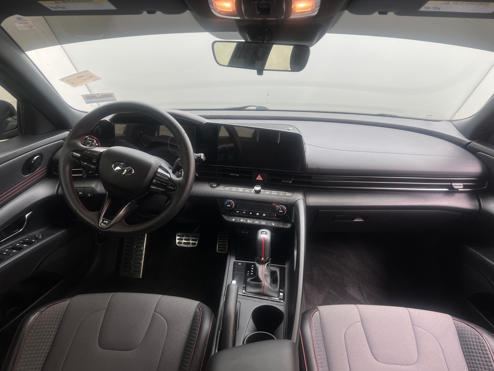 Thumbnail: 2023 Hyundai Elantra - 3