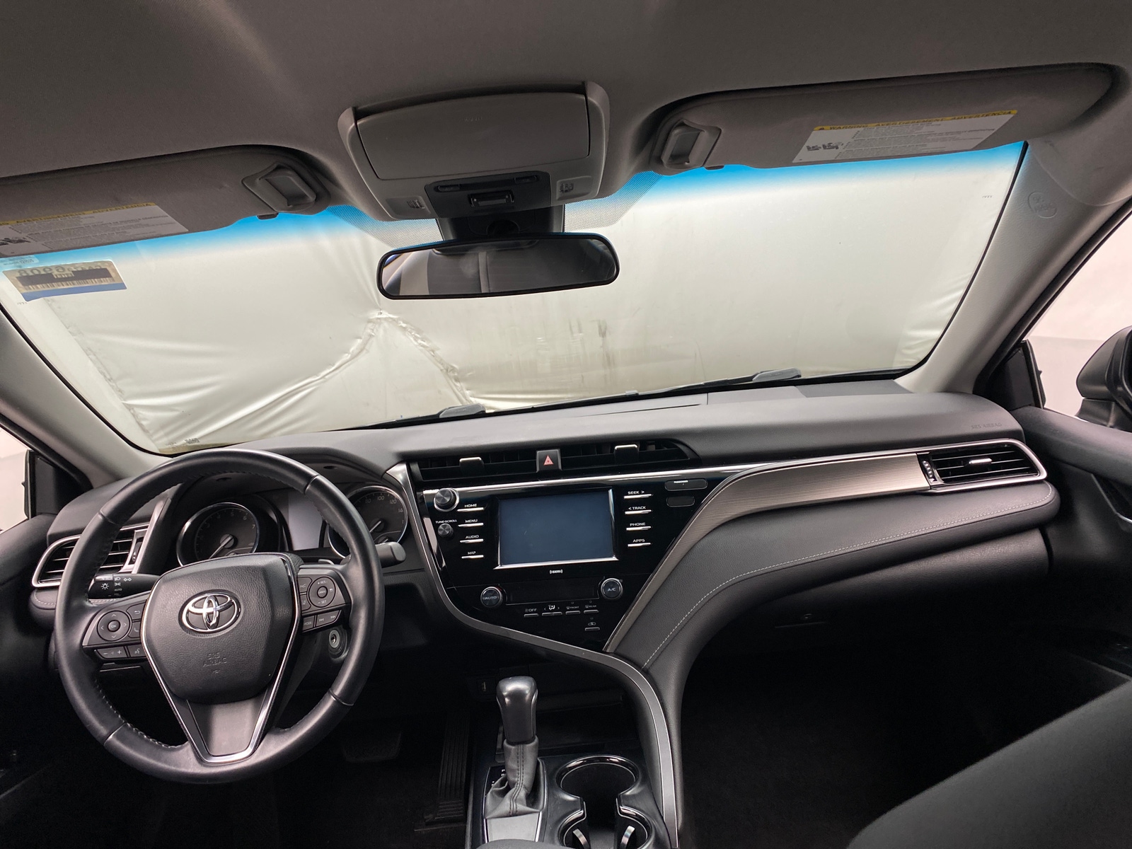 Thumbnail: 2020 Toyota Camry - 3