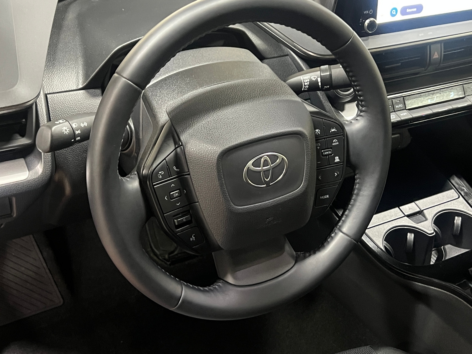 Thumbnail: 2023 Toyota Prius - 5