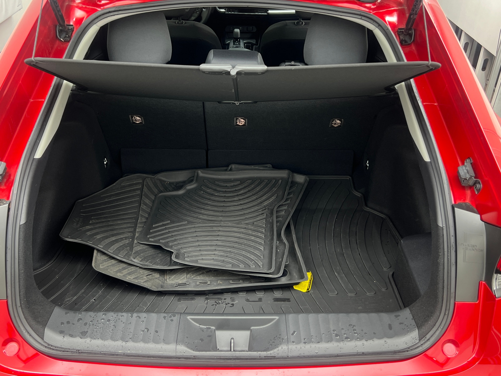 Thumbnail: 2023 Toyota Prius - 7