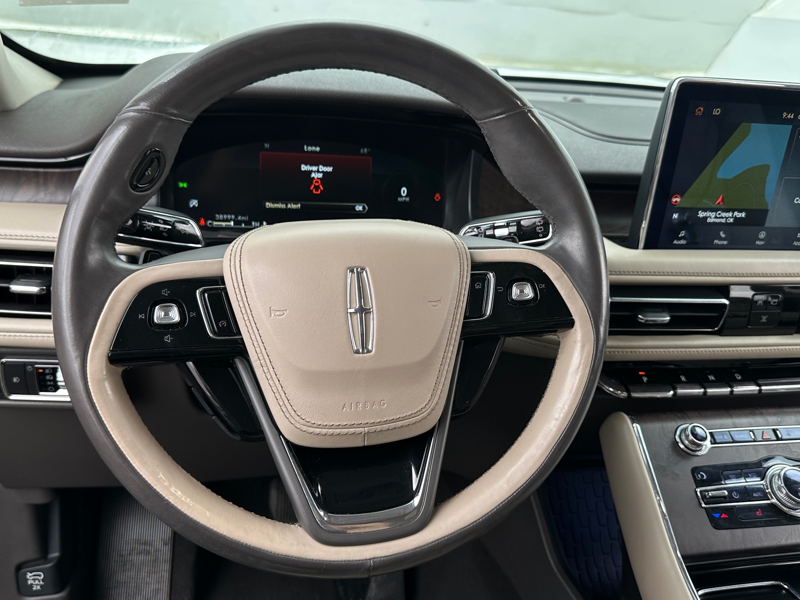 Thumbnail: 2020 Lincoln Aviator - 4