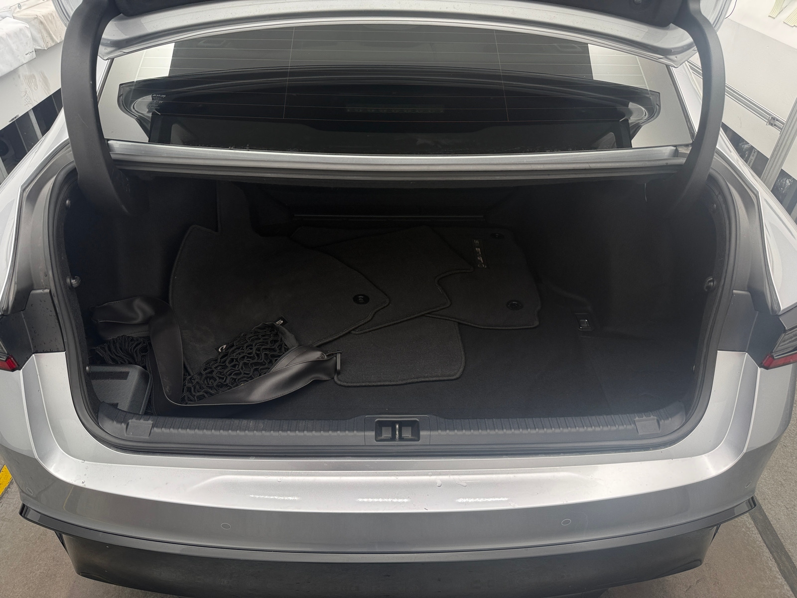 Thumbnail: 2023 Lexus IS - 6