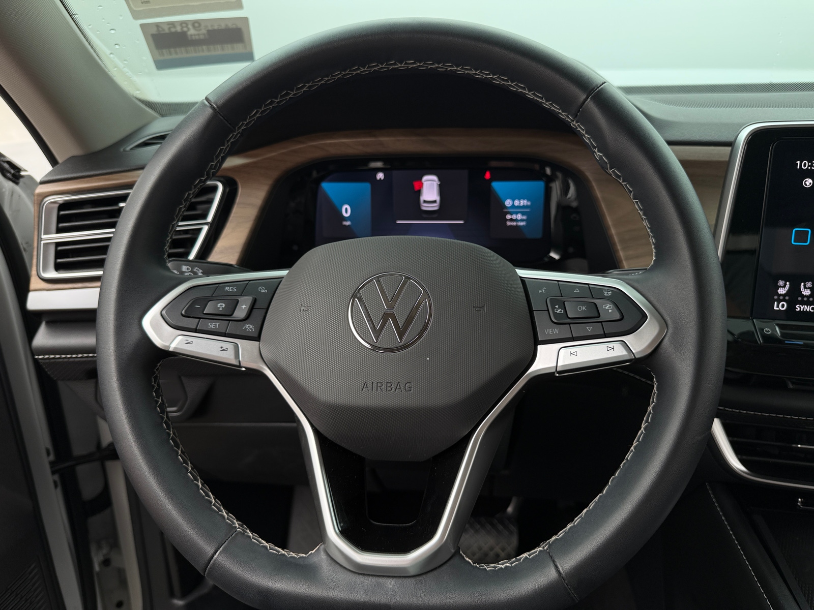 Thumbnail: 2024 Volkswagen Atlas - 4