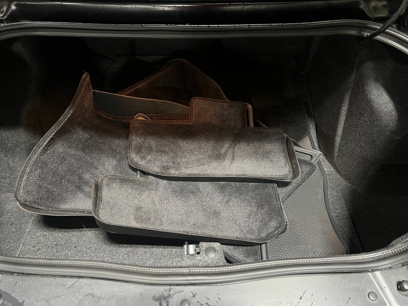 Thumbnail: 2016 Dodge Challenger - 5