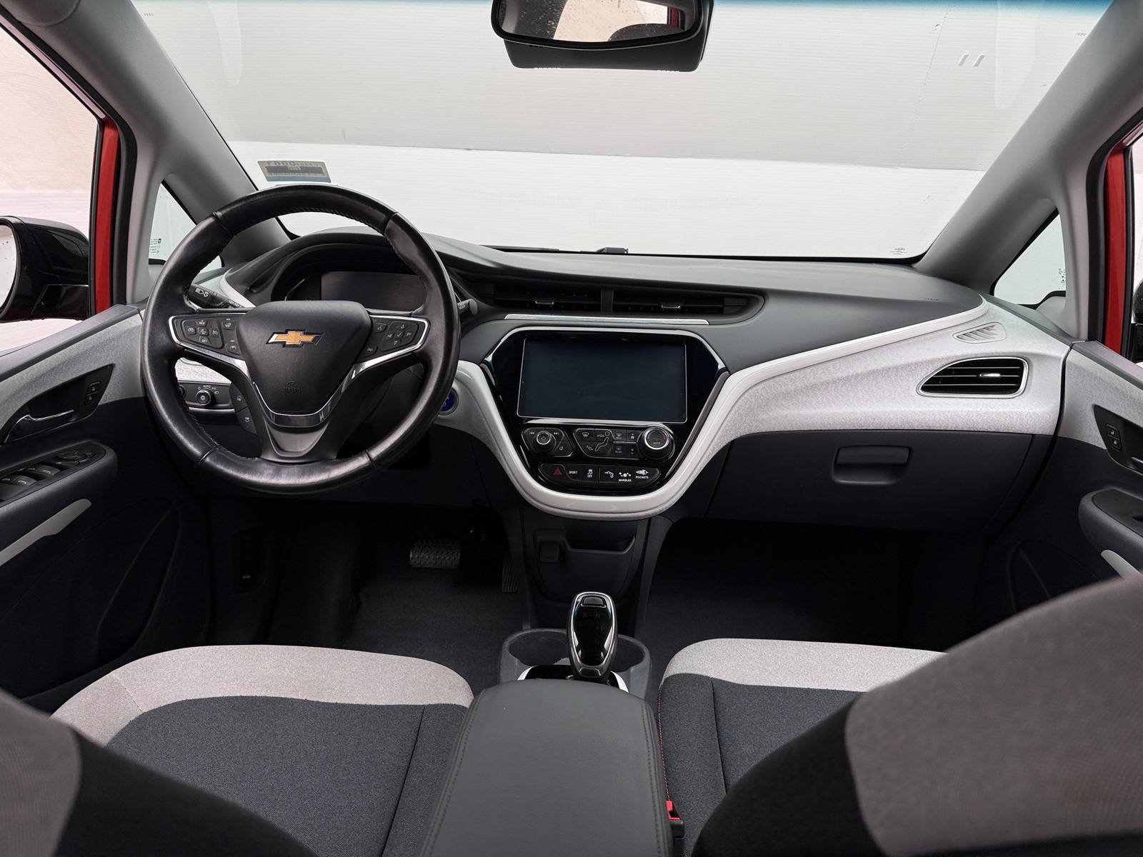 Thumbnail: 2020 Chevrolet Bolt EV - 3