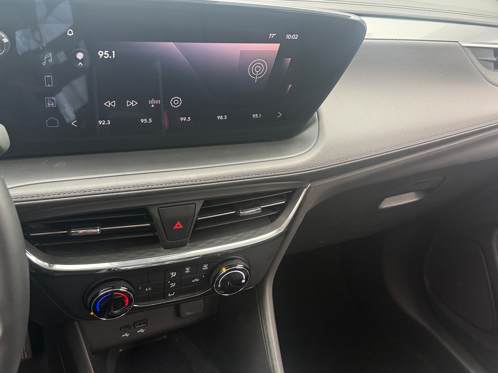 Thumbnail: 2025 Buick Encore GX - 4