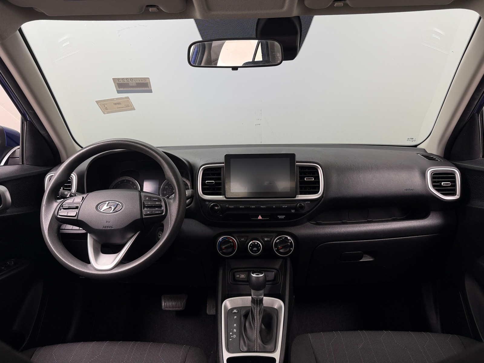 Thumbnail: 2022 Hyundai Venue - 3