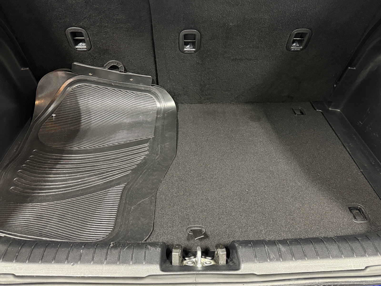 Thumbnail: 2022 Hyundai Venue - 7