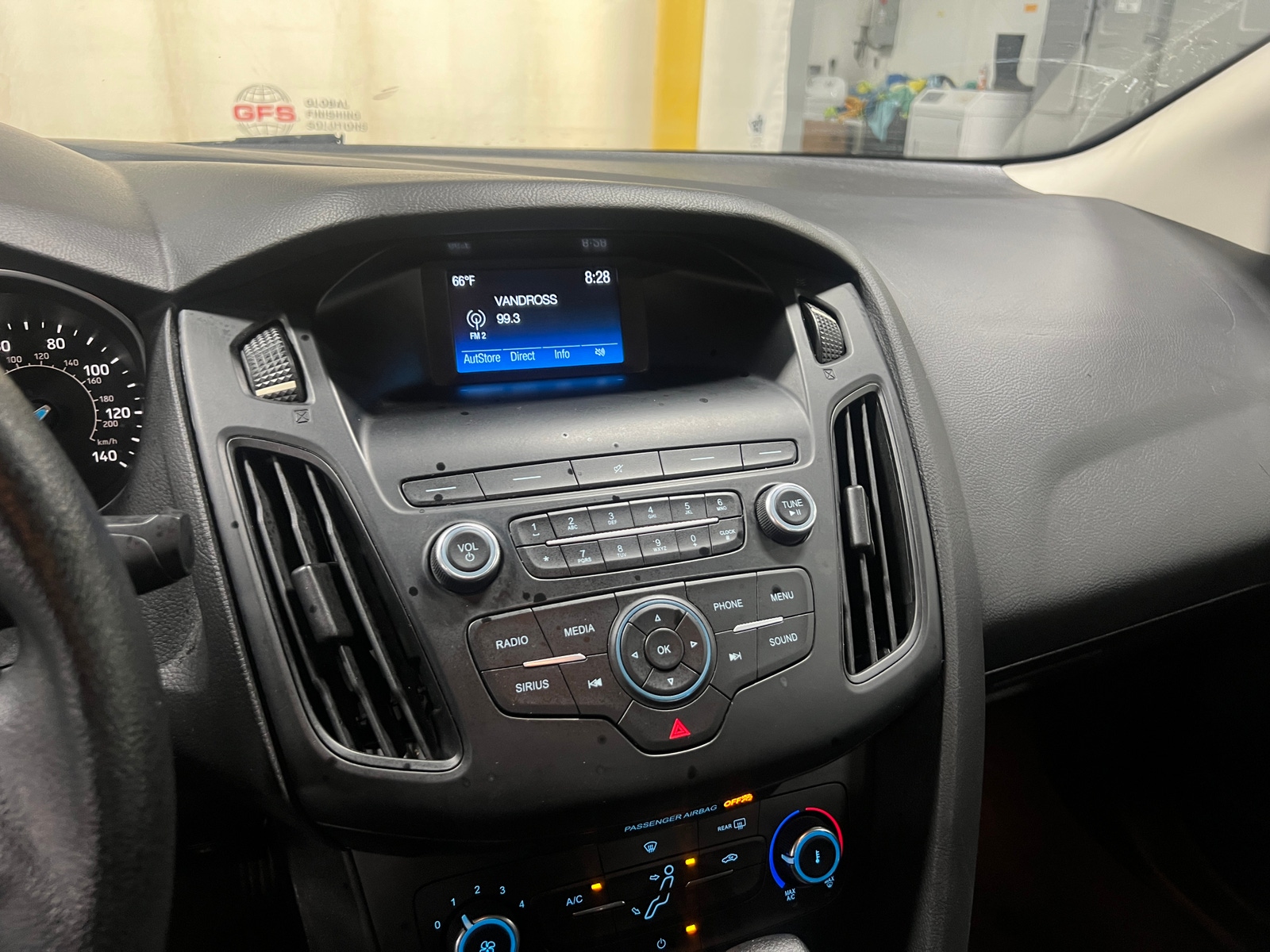 Thumbnail: 2018 Ford Focus - 4