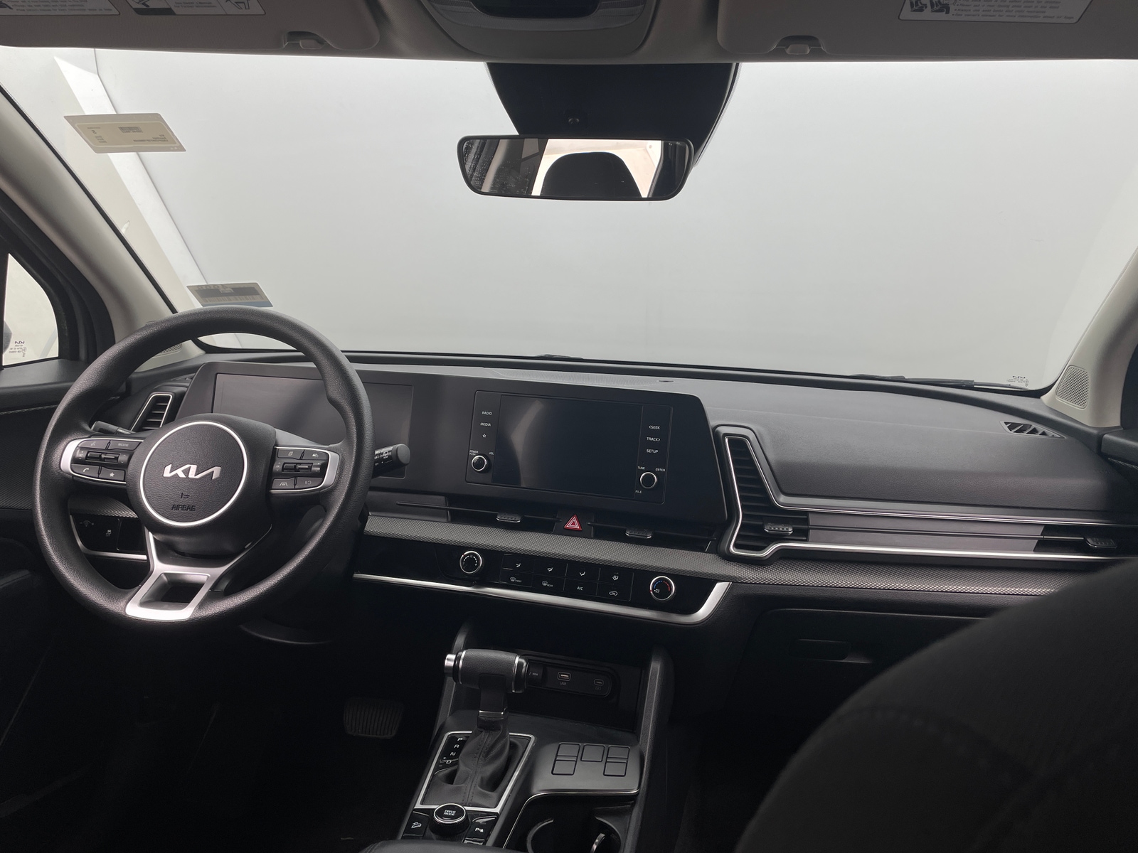 Thumbnail: 2023 Kia Sportage - 3