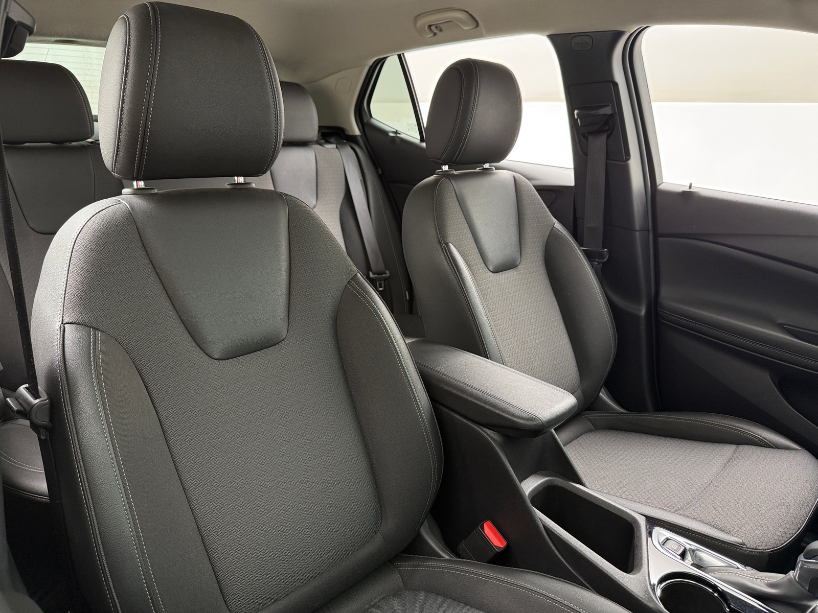 Thumbnail: 2025 Buick Encore GX - 2