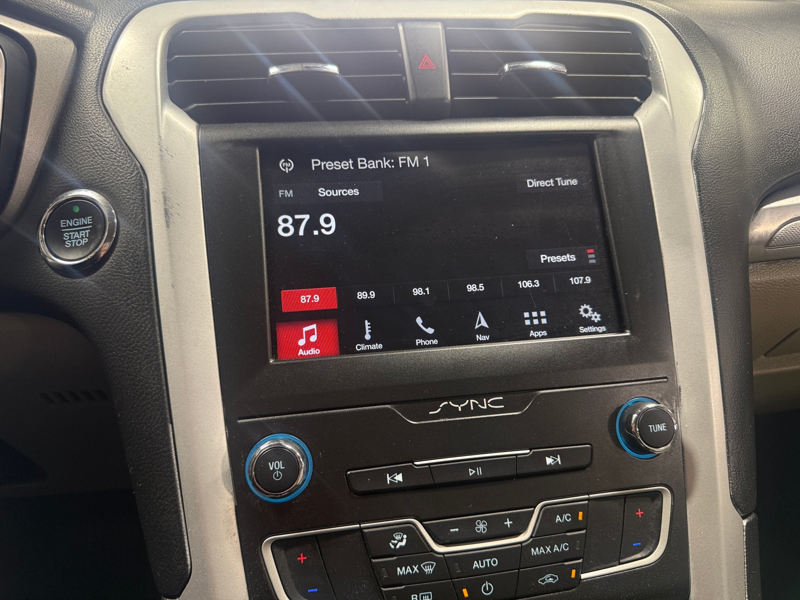 Thumbnail: 2019 Ford Fusion - 4