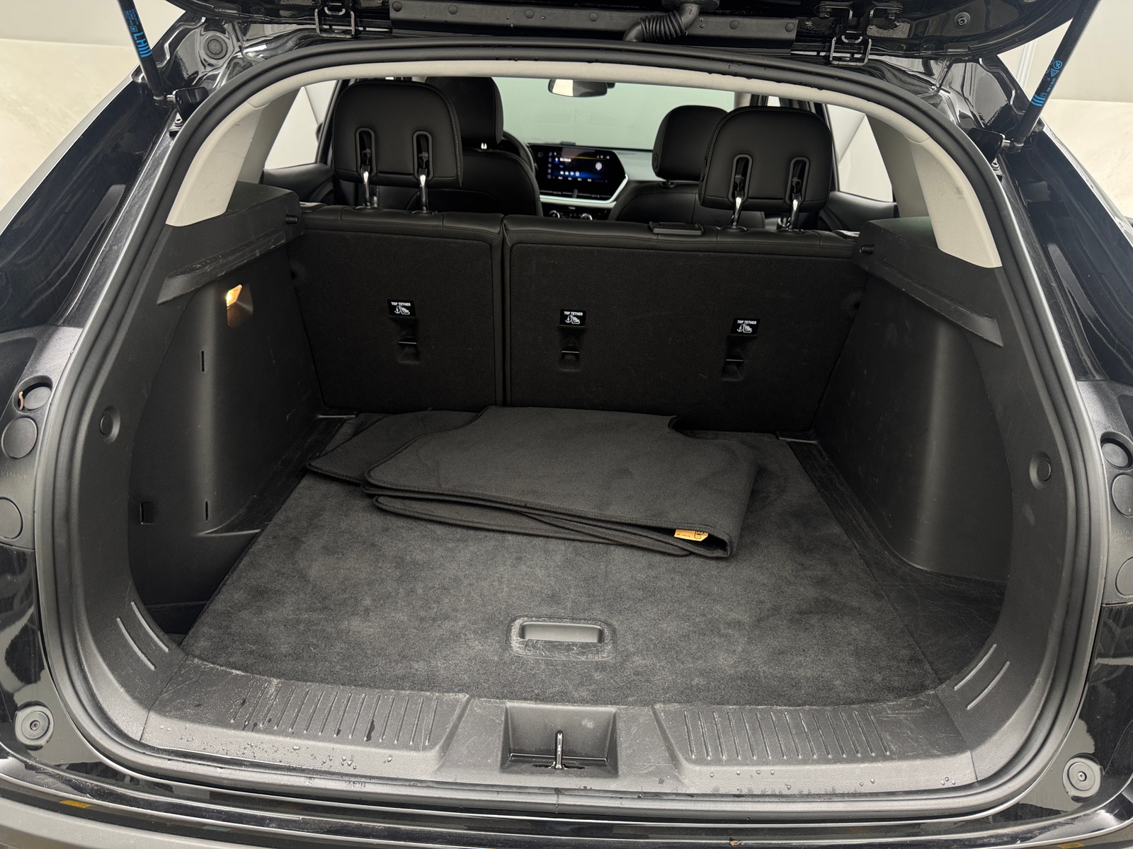 Thumbnail: 2025 Chevrolet Trax - 7