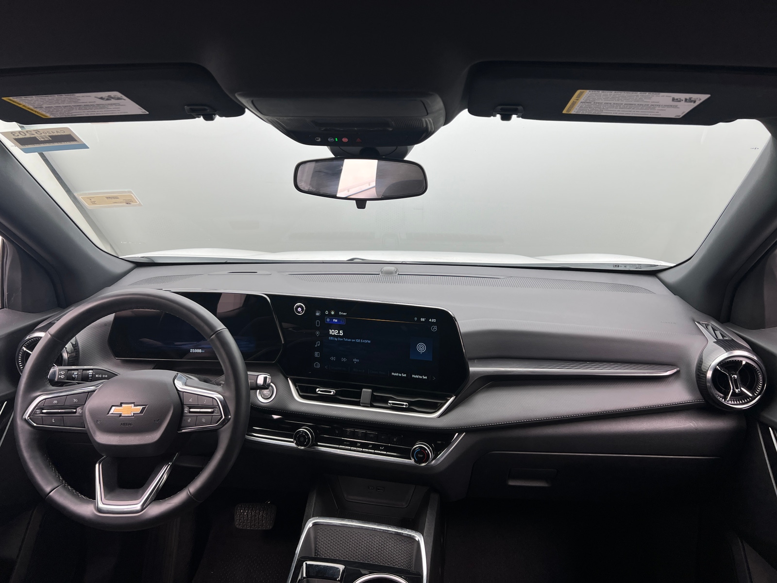 Thumbnail: 2025 Chevrolet Equinox - 3