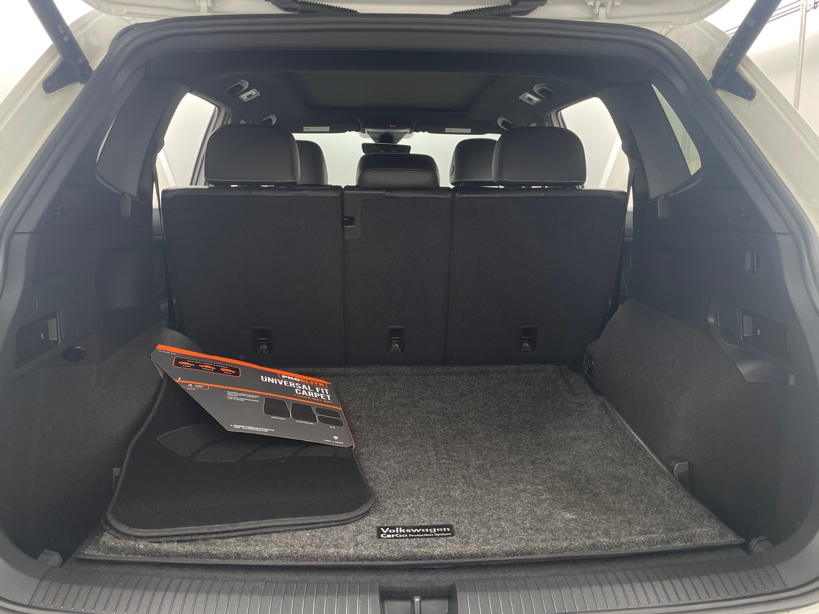 Thumbnail: 2022 Volkswagen Tiguan - 6