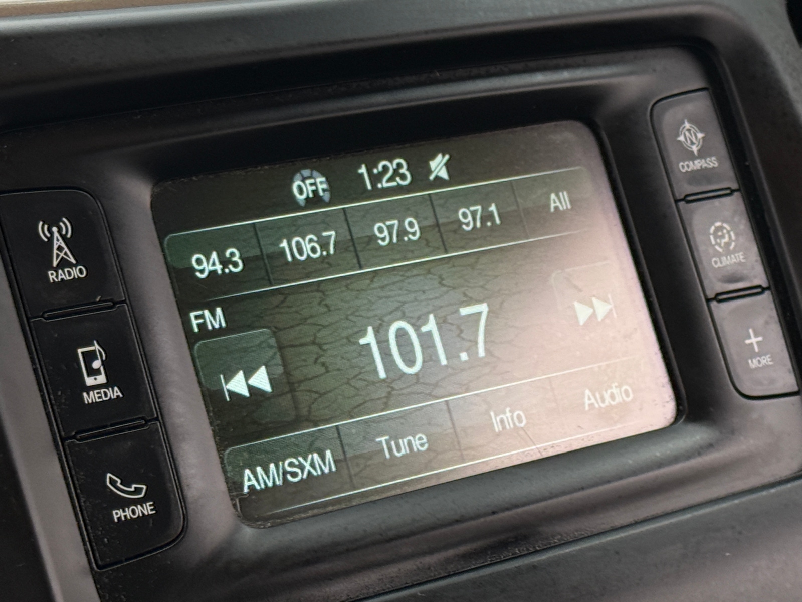 Thumbnail: 2016 Jeep Cherokee - 4