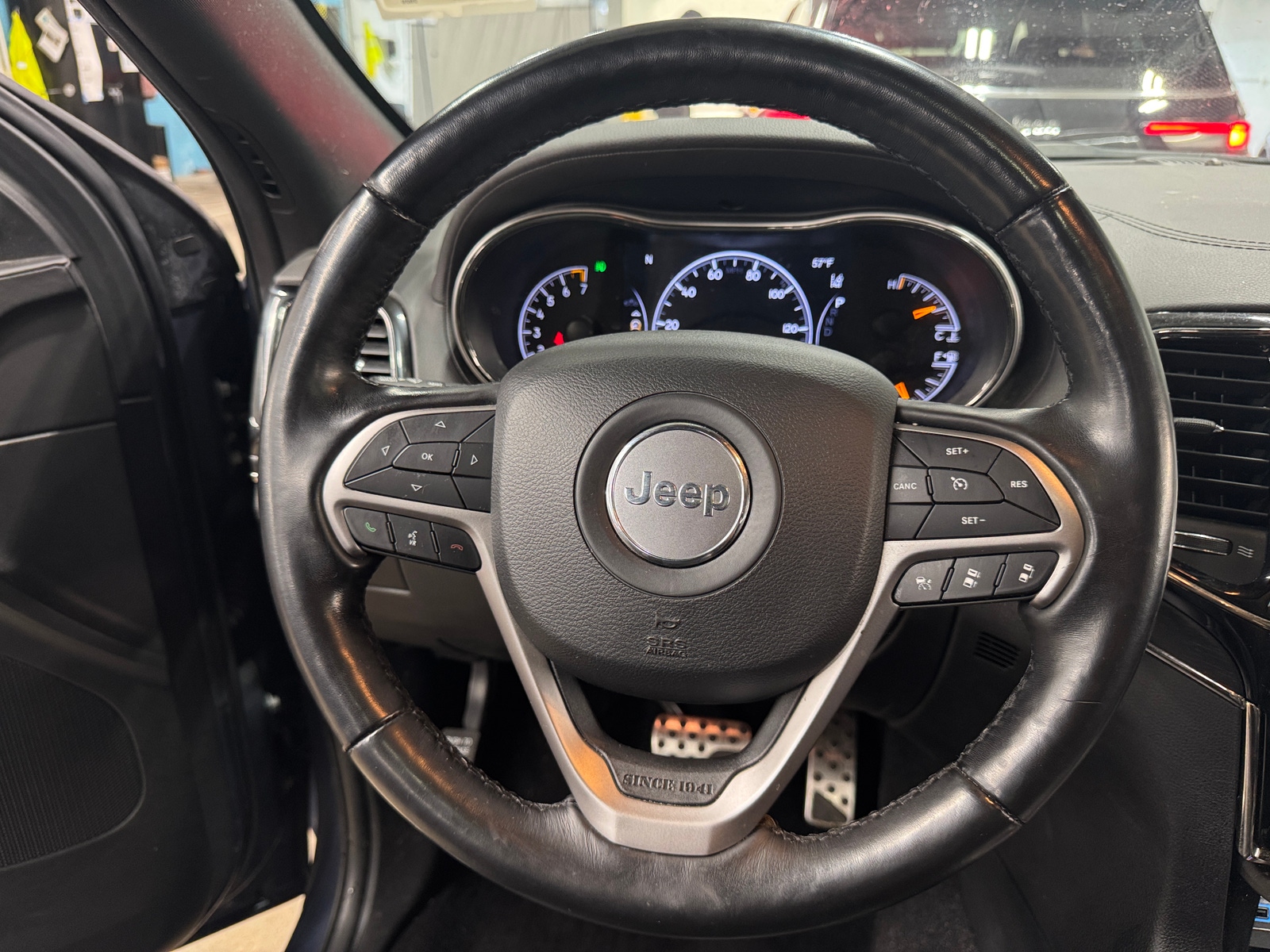 Thumbnail: 2020 Jeep Grand Cherokee - 4