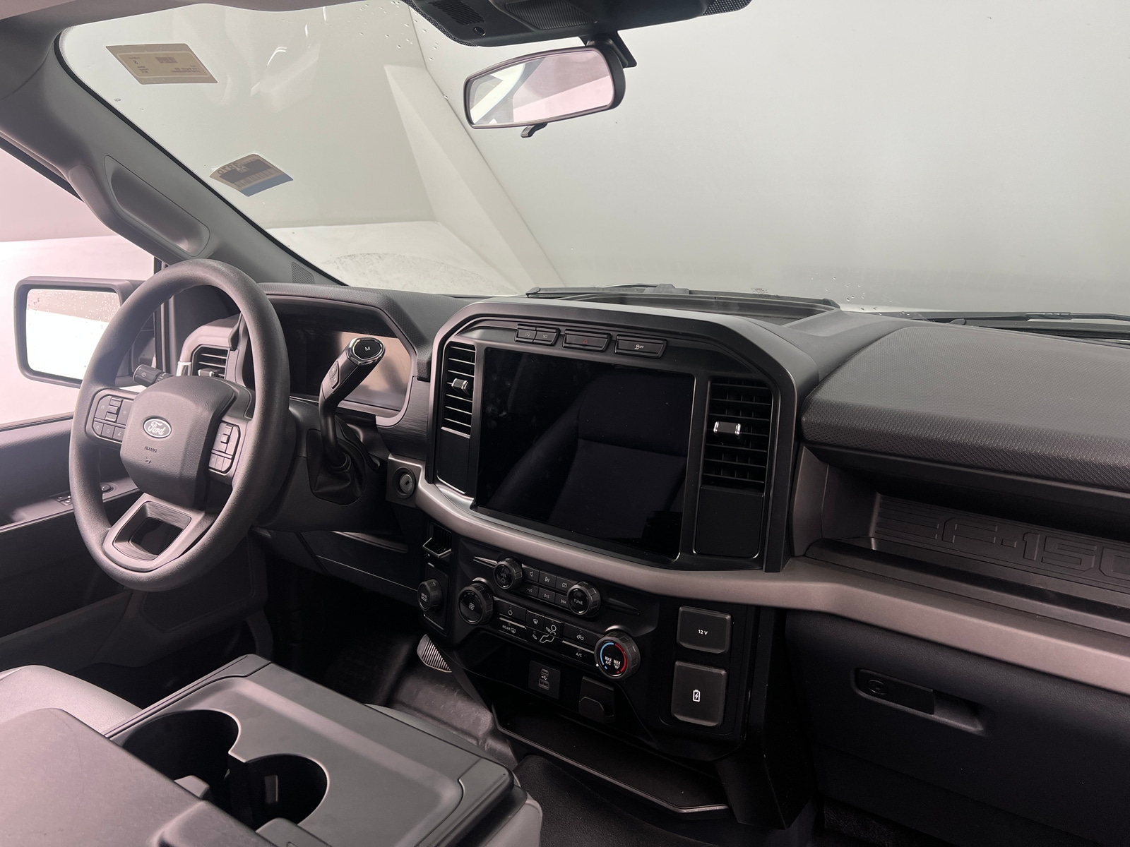 Thumbnail: 2024 Ford Econoline - 3