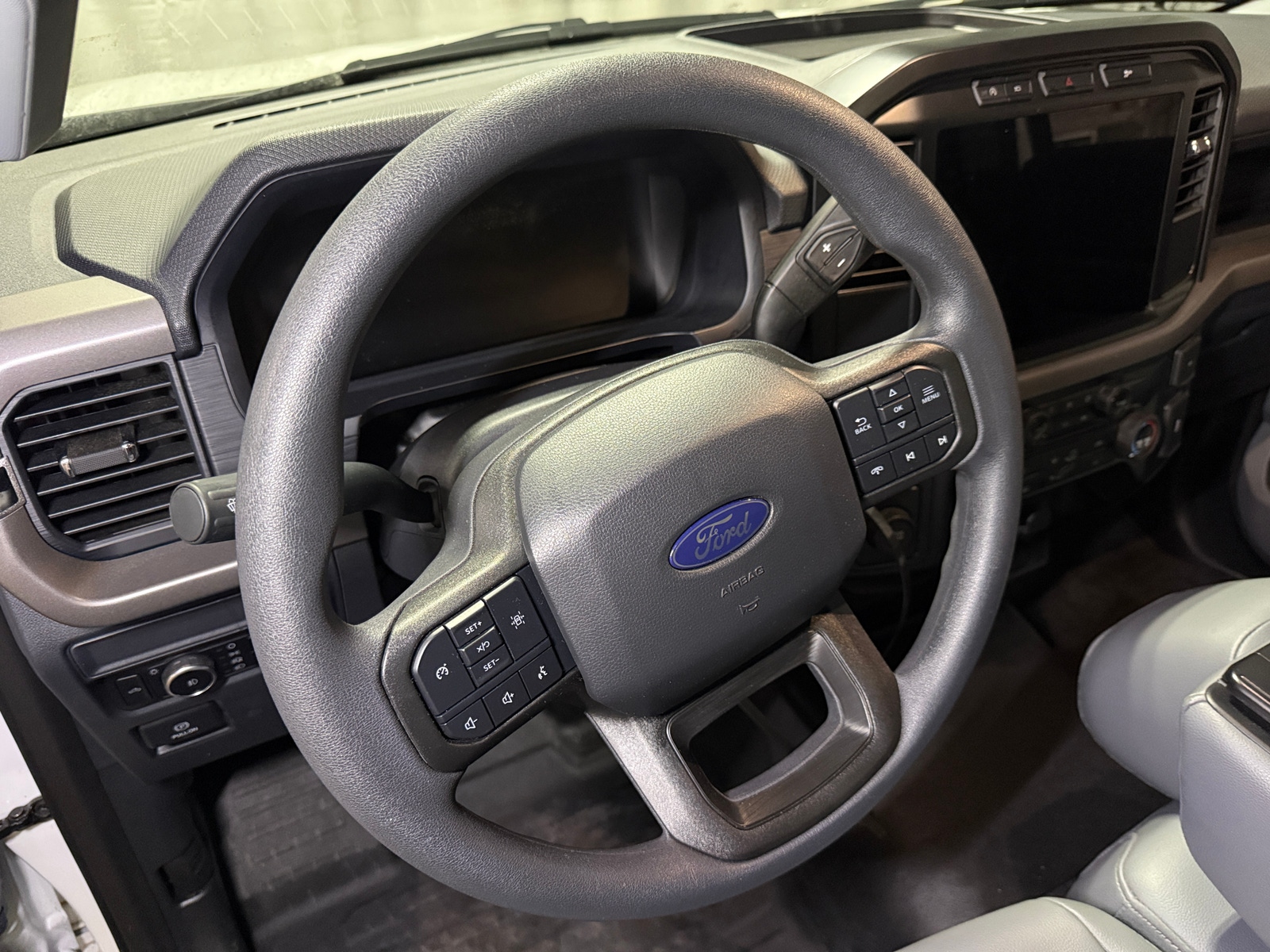 Thumbnail: 2024 Ford Econoline - 5