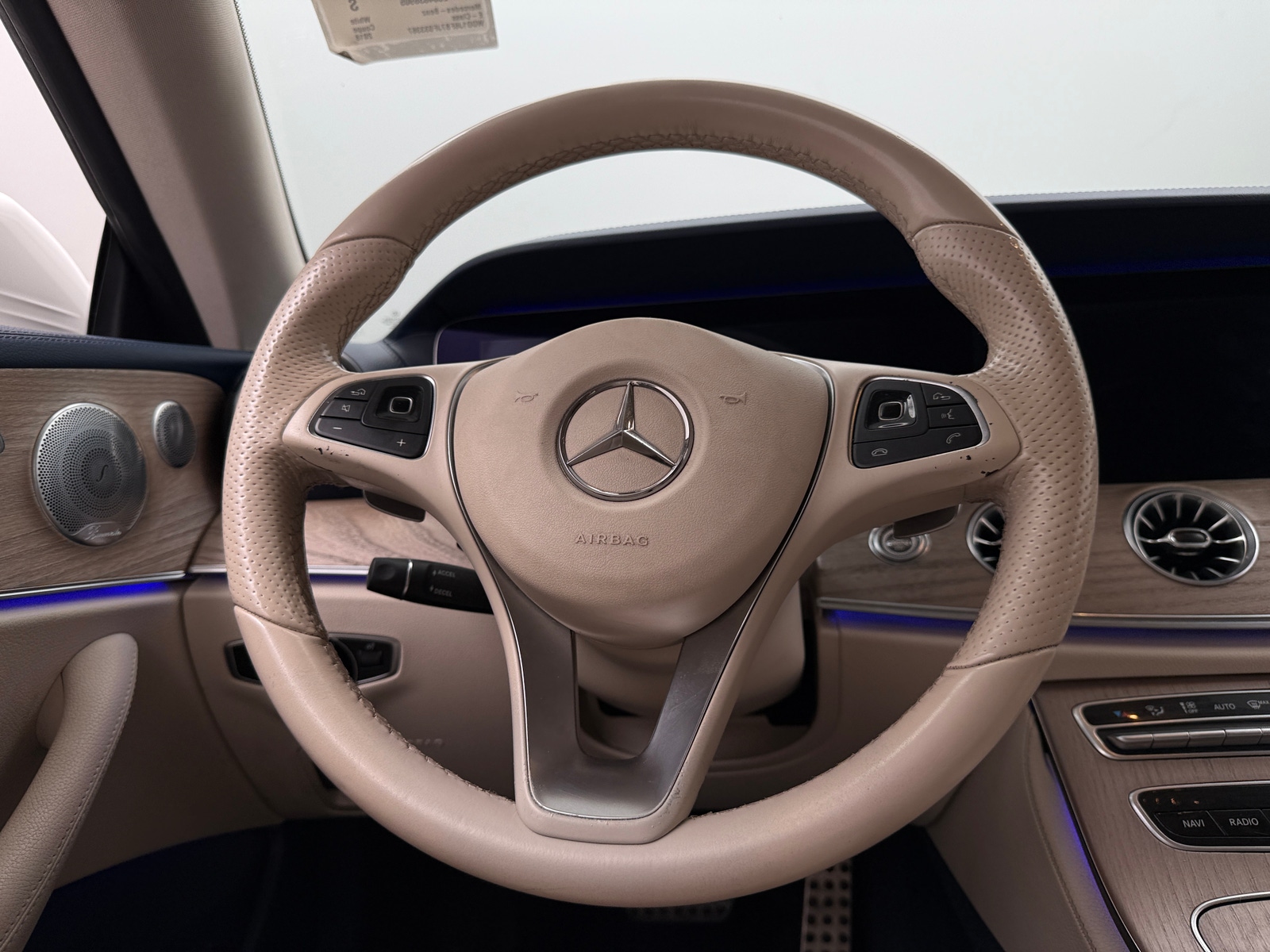 Thumbnail: 2018 Mercedes-Benz E-Class - 3
