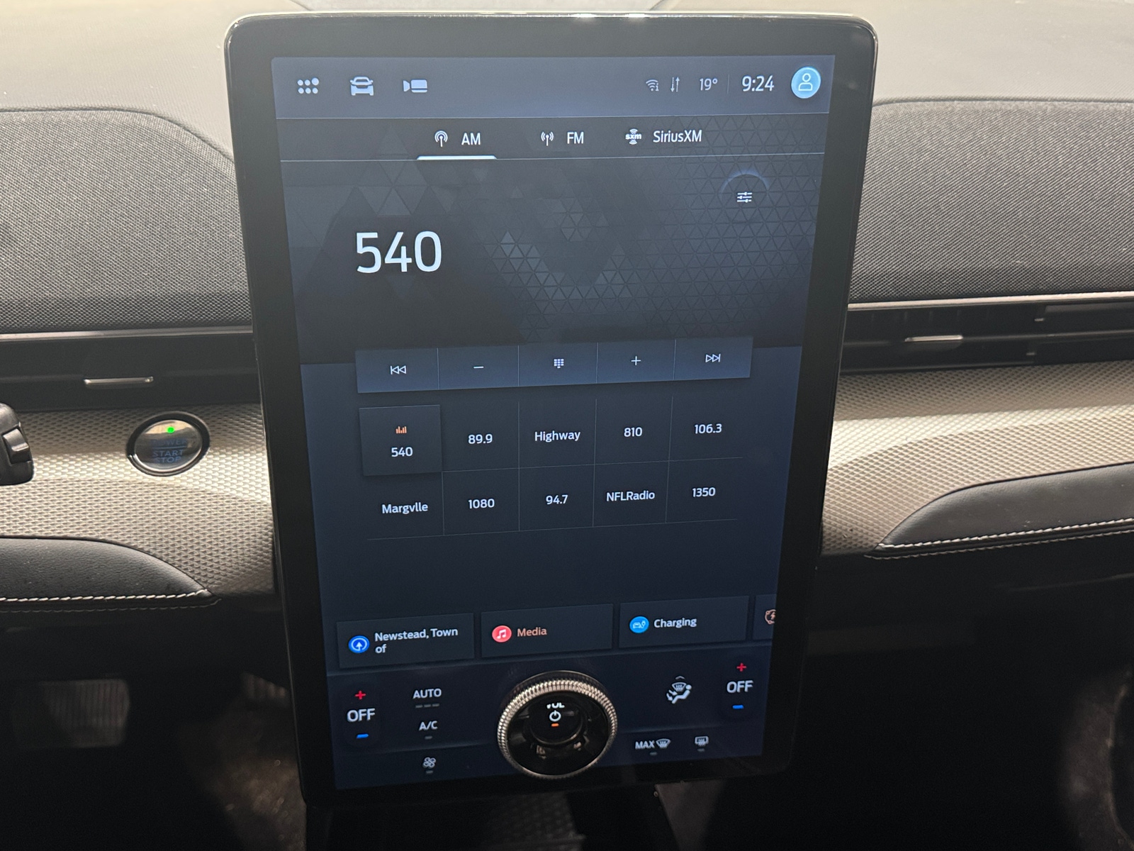 Thumbnail: 2022 Ford Mustang Mach-E - 3