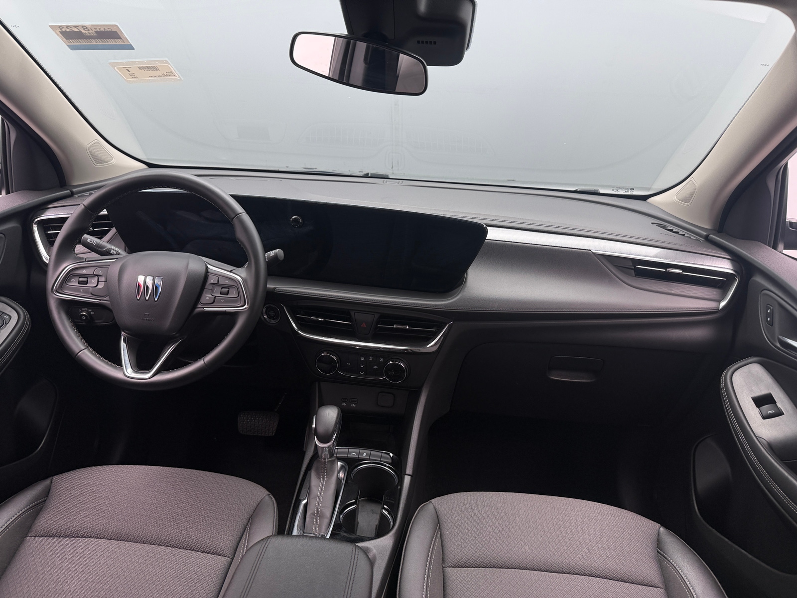 Thumbnail: 2025 Buick Encore GX - 2