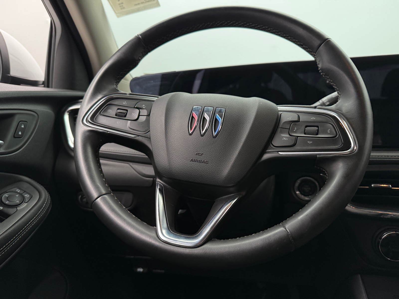 Thumbnail: 2025 Buick Encore GX - 5